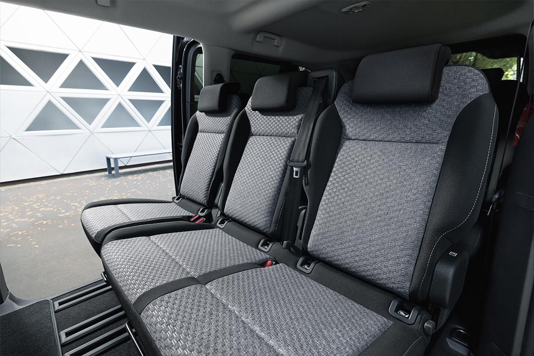 banquette assise arrière nouveau citroen spacetourer 2024